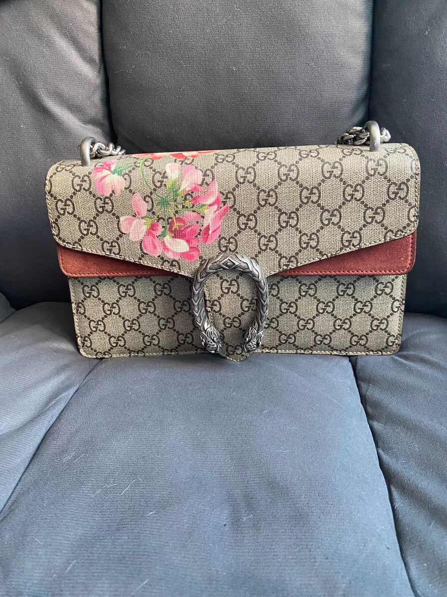 PRE ORDERED - Preloved Gucci Dionysus Medium original 400249. 320981