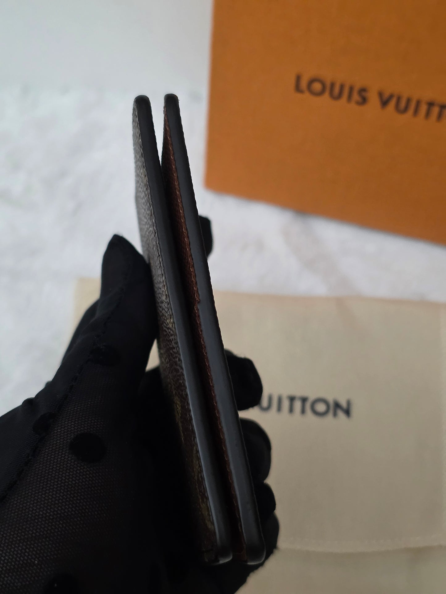 Brand New Louis Vuitton Monogram card case bifold