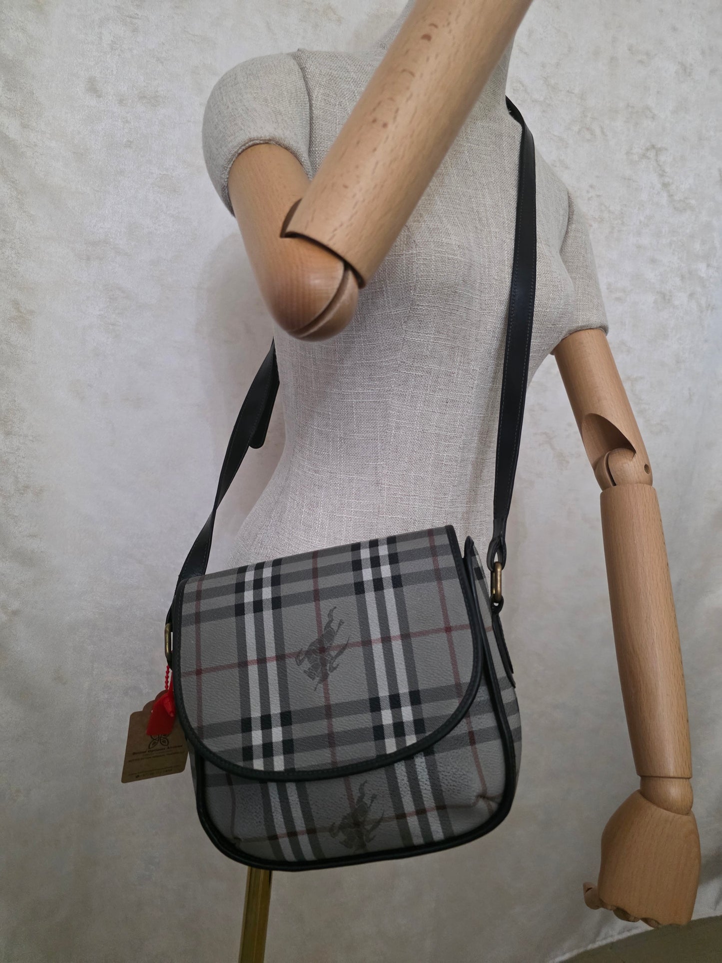 PRELOVED BURBERRY VINTAGE CROSSBODY