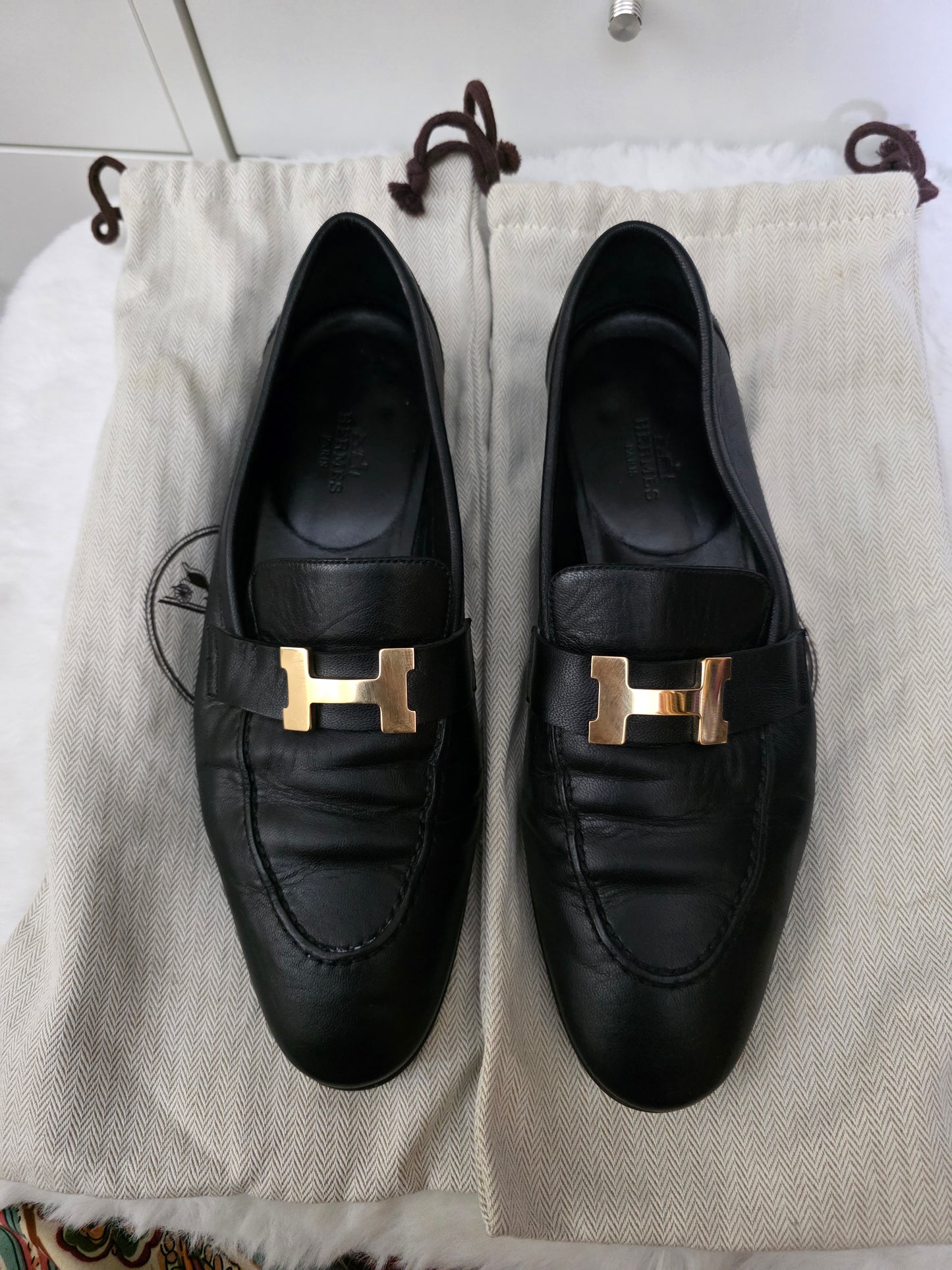 Preloved Hermes Black Paris Loafers size 38 <consignment>