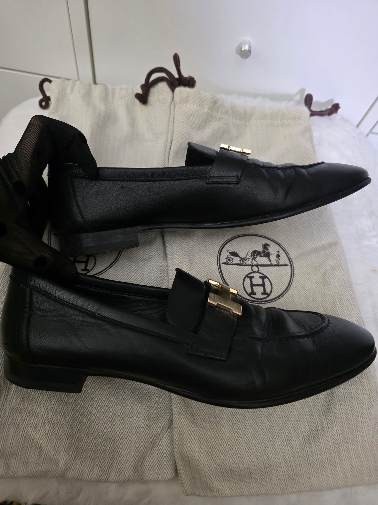Preloved Hermes Black Paris Loafers size 38 <consignment>