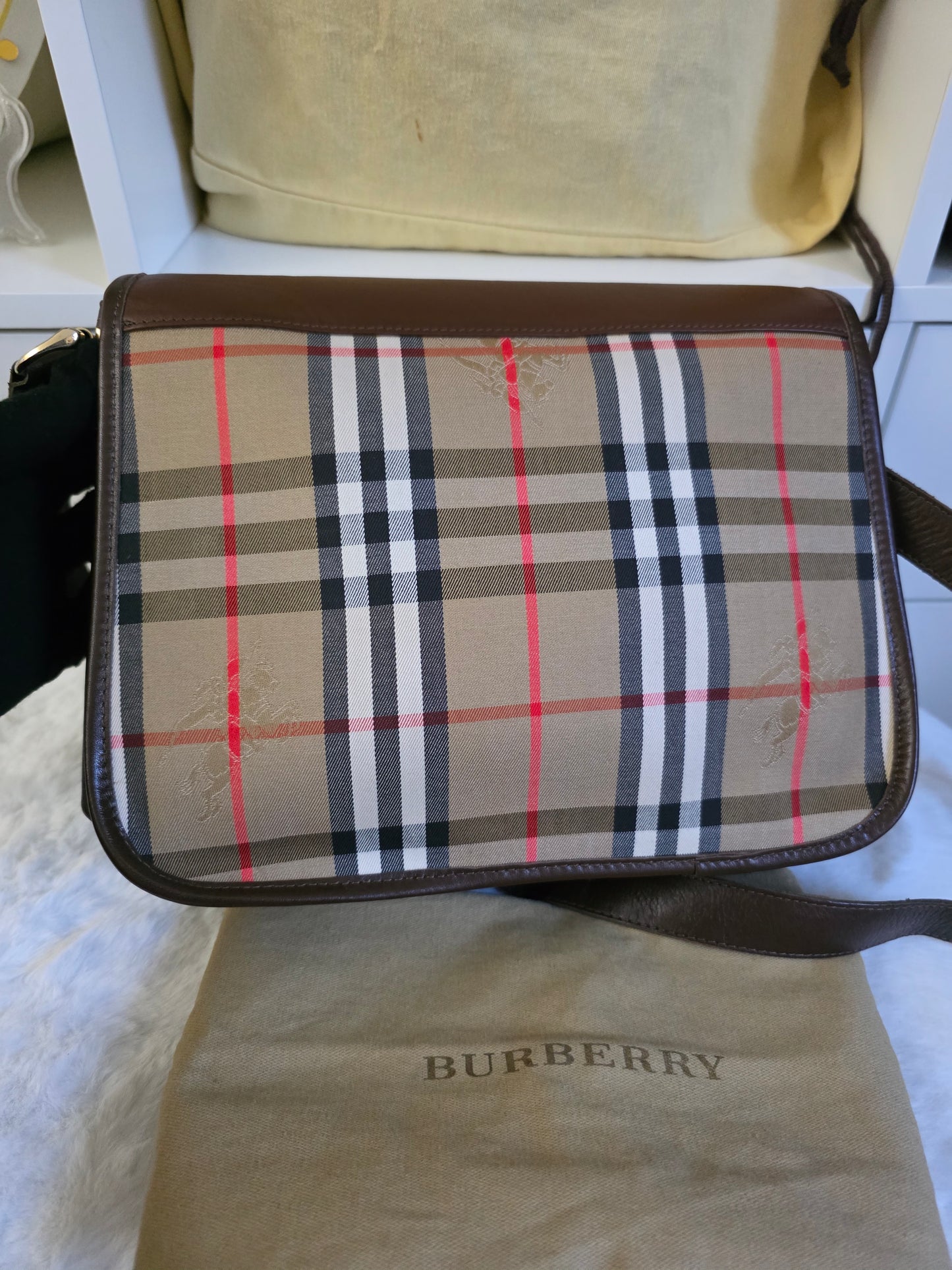 PRELOVED Vintage Burberry Haycheck Cross body bag
