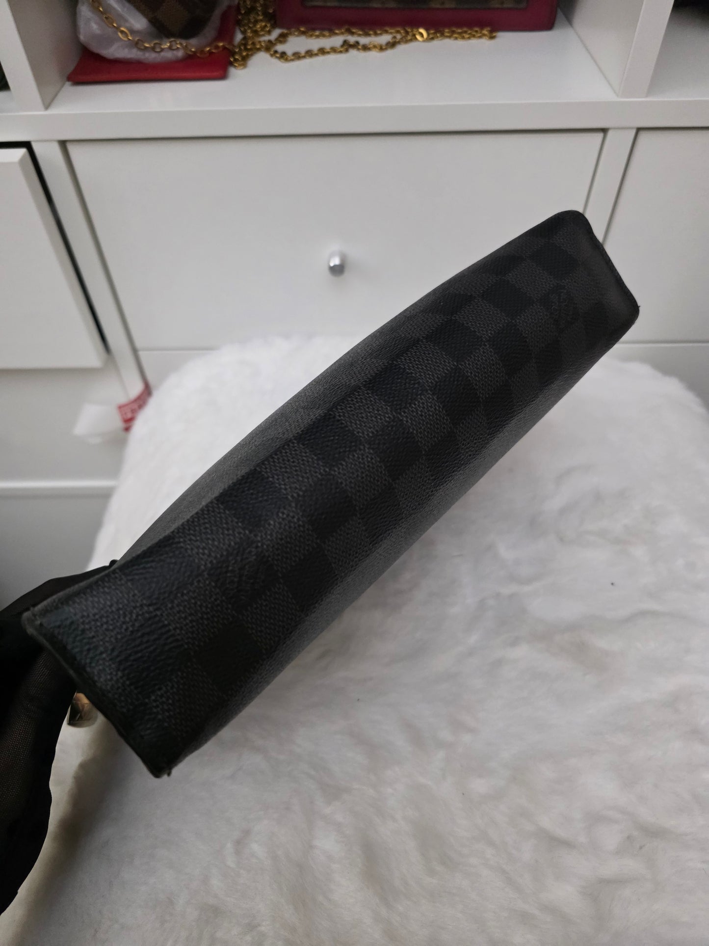 PRELOVED Louis Vuitton Damier Graphite Pochette Voyage Sp0148