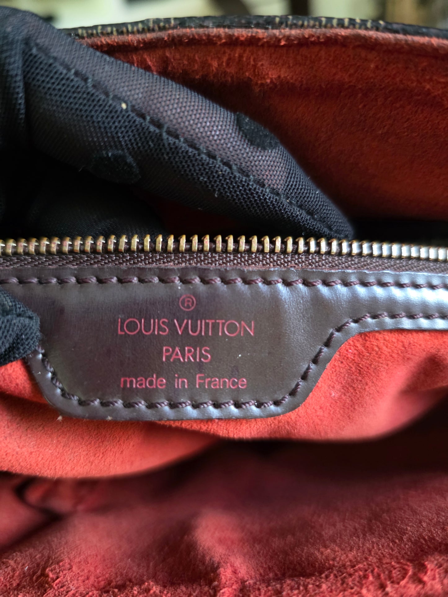 Pre-Owned Louis Vuitton Damier Ebene Uzes Tote MB1009