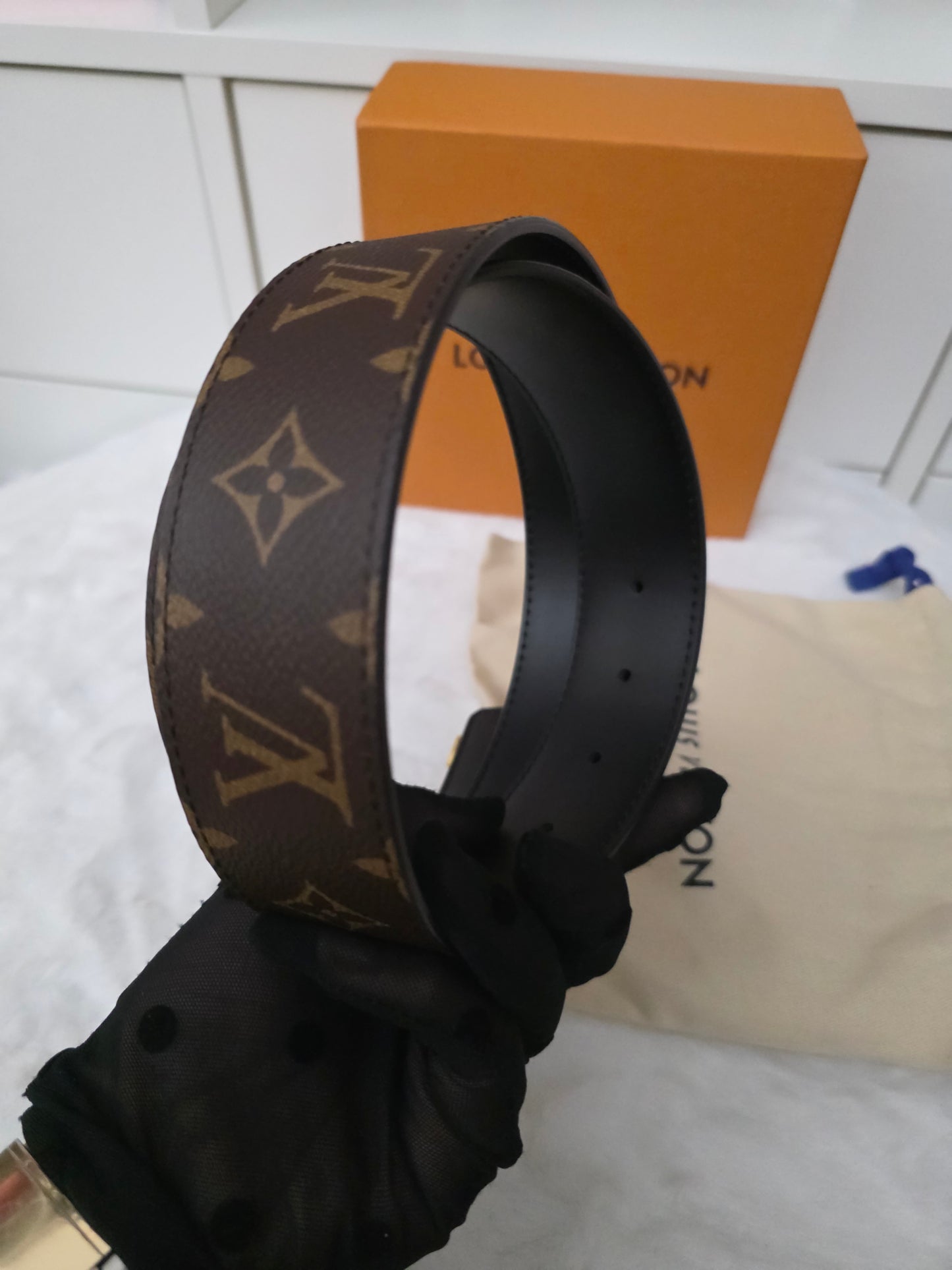 Brand New Louis Vuitton Monogram Reversible belt size 36/90cm <CONSIGNMENT>