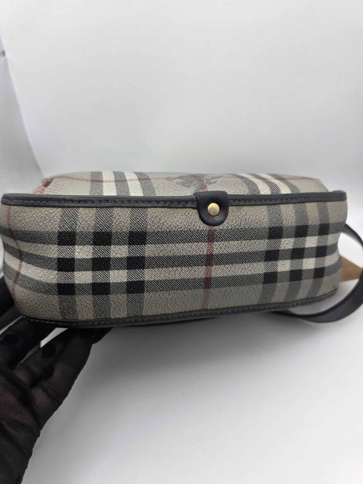 PRELOVED BURBERRY VINTAGE CROSSBODY