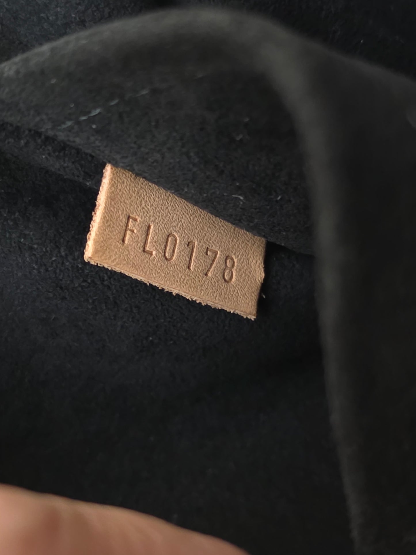 Preloved Louis Vuitton Monogram Marignan in black trim FL0178