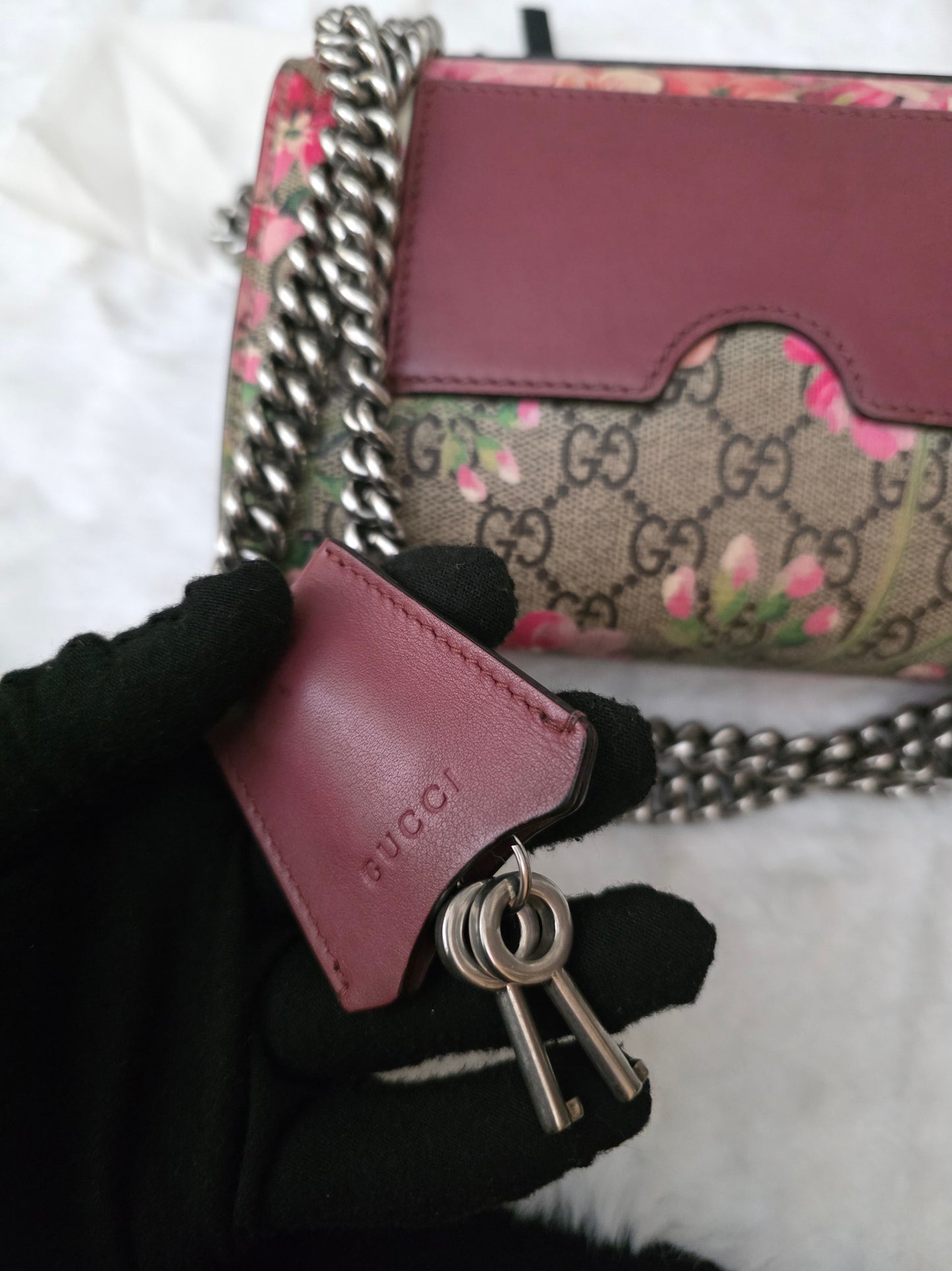Preloved Gucci Blooms padlock