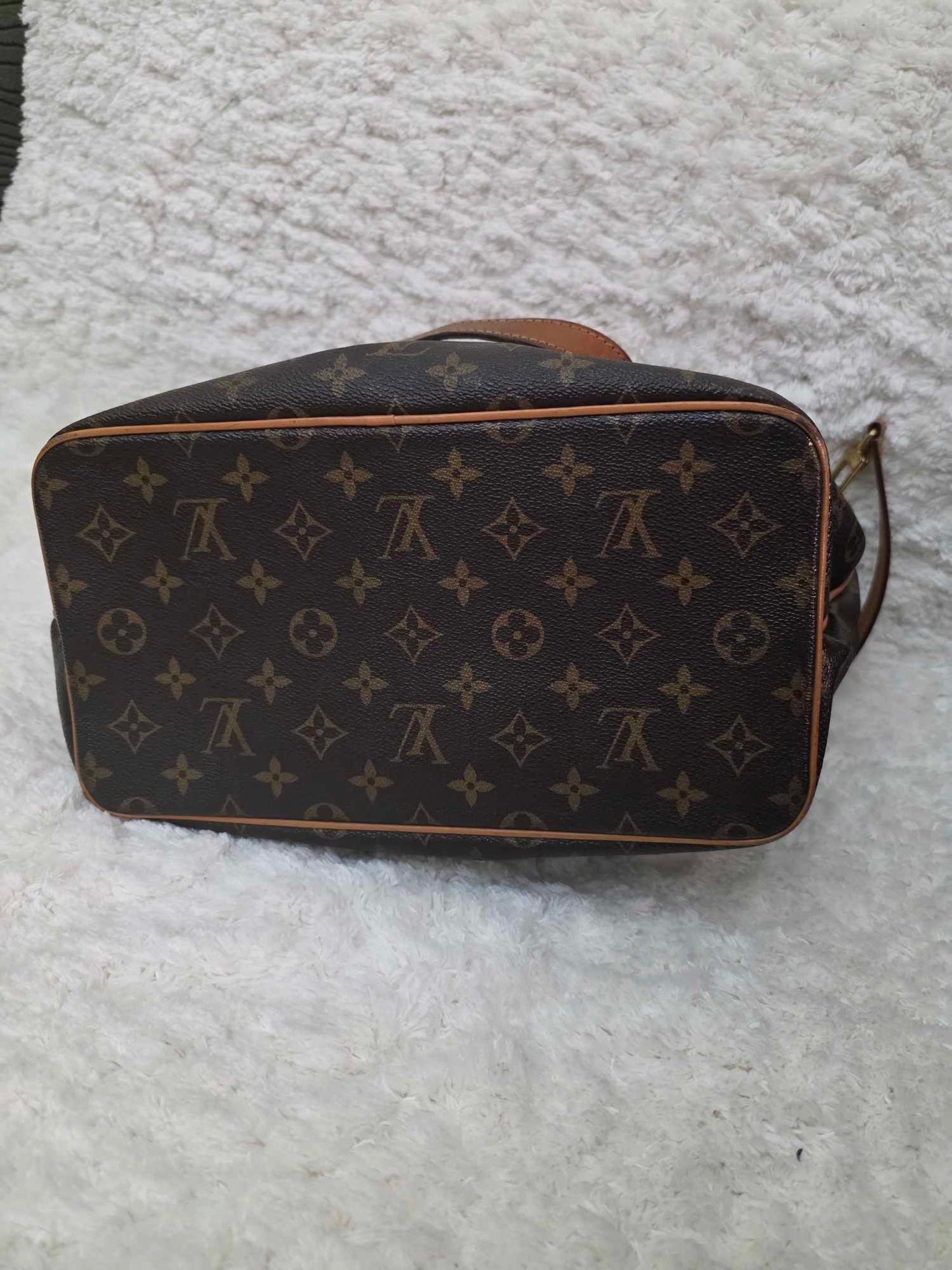 Preloved Louis Vuitton Monogram Palermo MM size SD4151