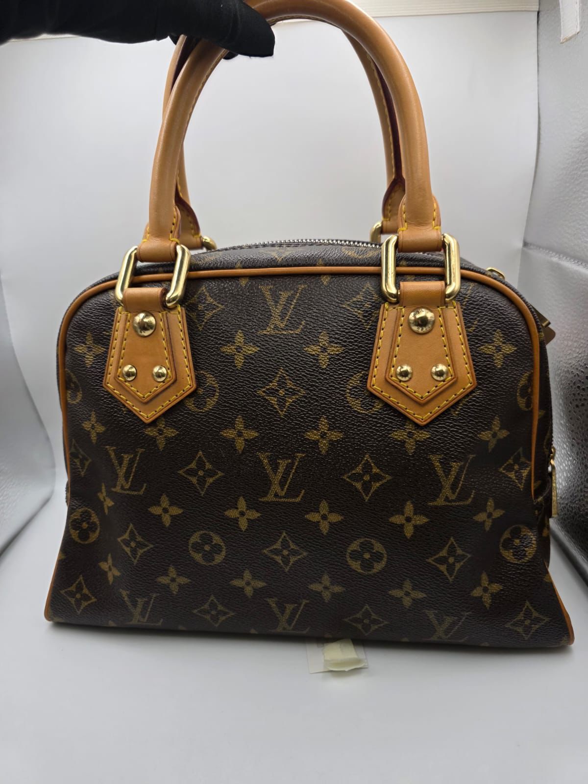 Pre Owned Louis Vuitton Monogram Manhattan TH1015
