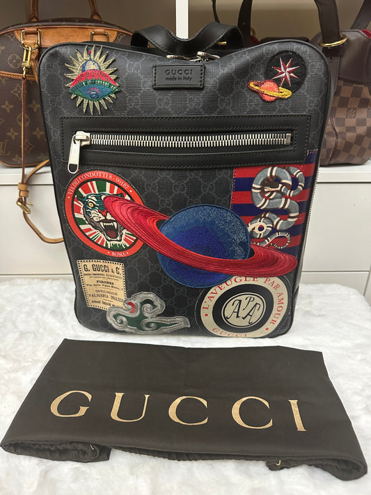 PRELOVED LIMITED EDITION Black Gucci GG Supreme Night Courrier Backpack