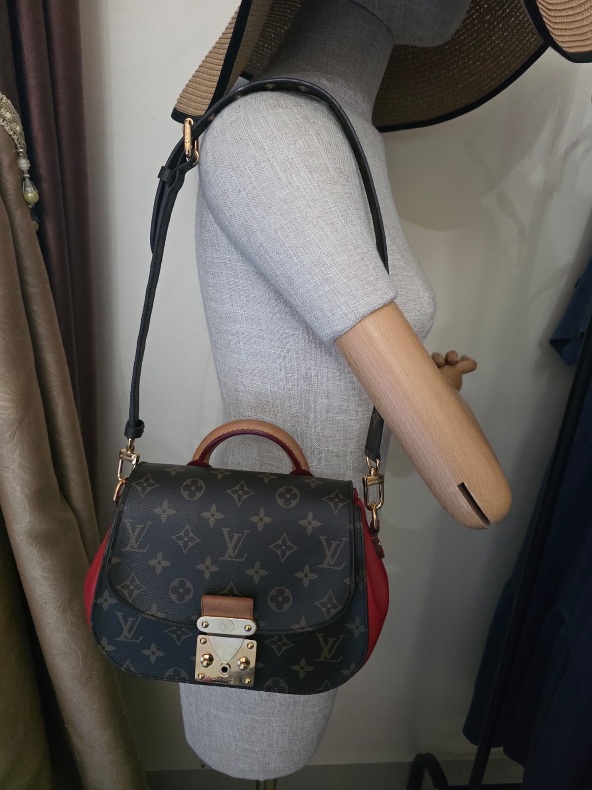 PRE OWNED Louis Vuitton Monogram EDEN PM AR1133