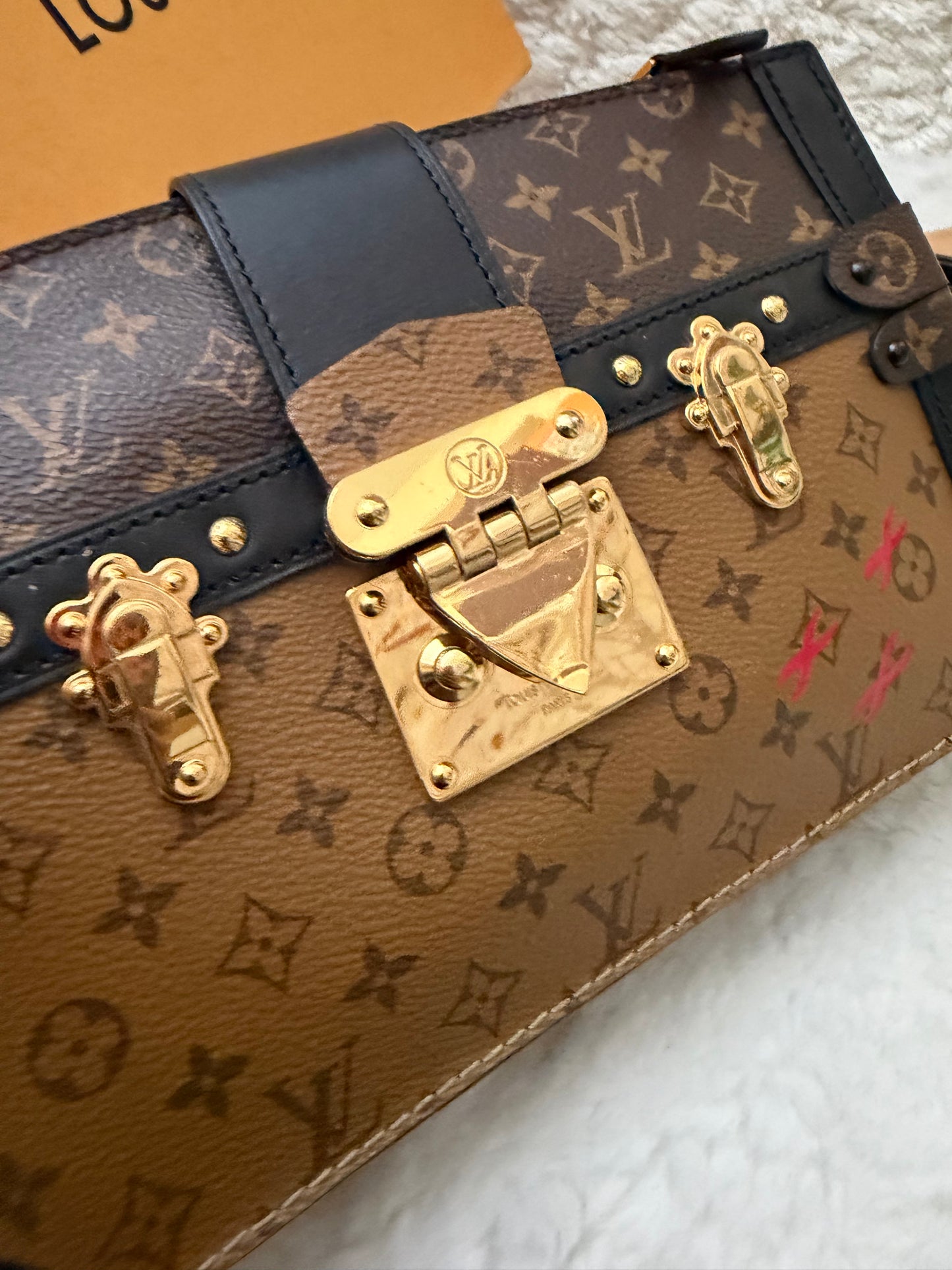 PRE OWNED Louis Vuitton Monogram Reverse Trunk Clutch