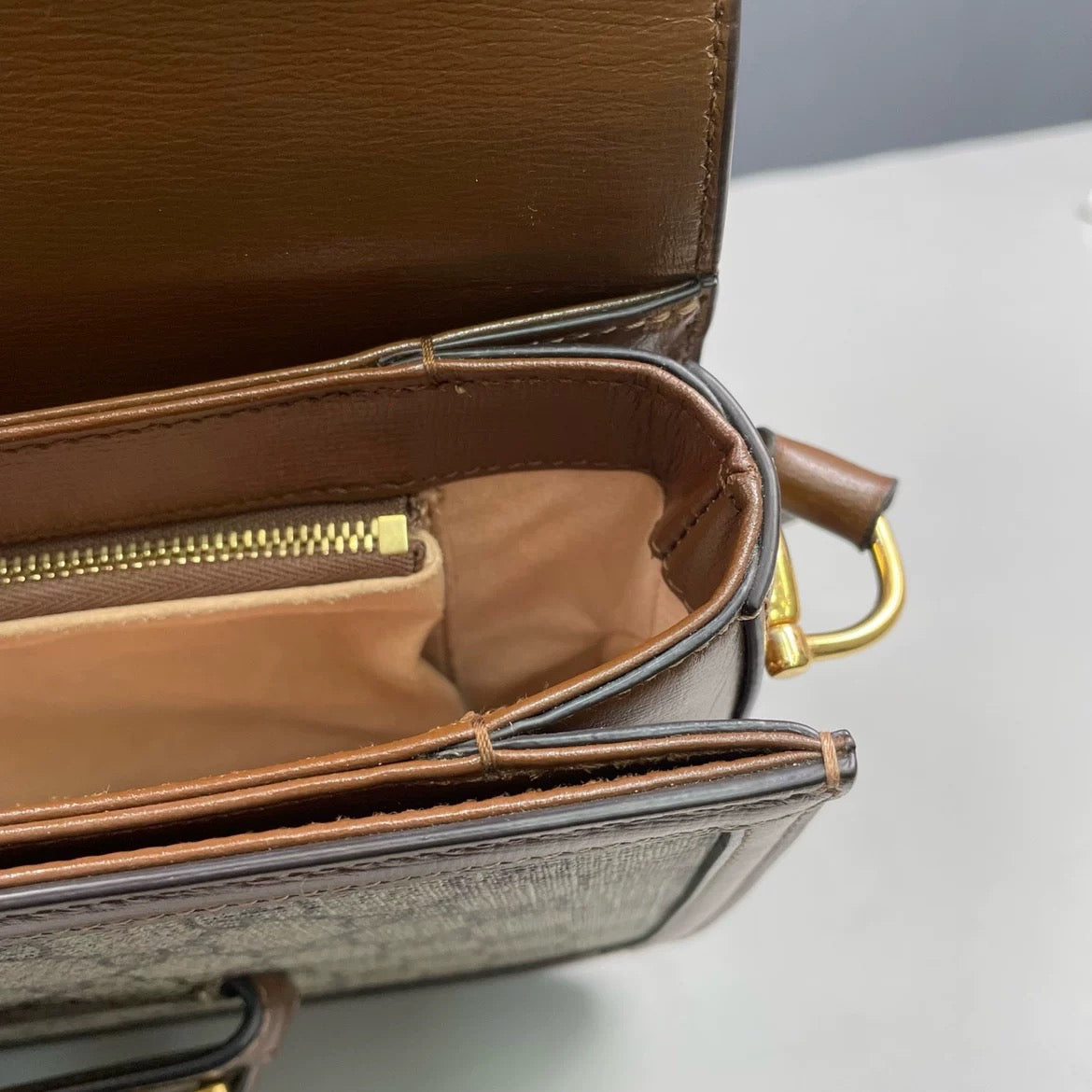 PRELOVED GUCCI SUPREME HORSEBIT