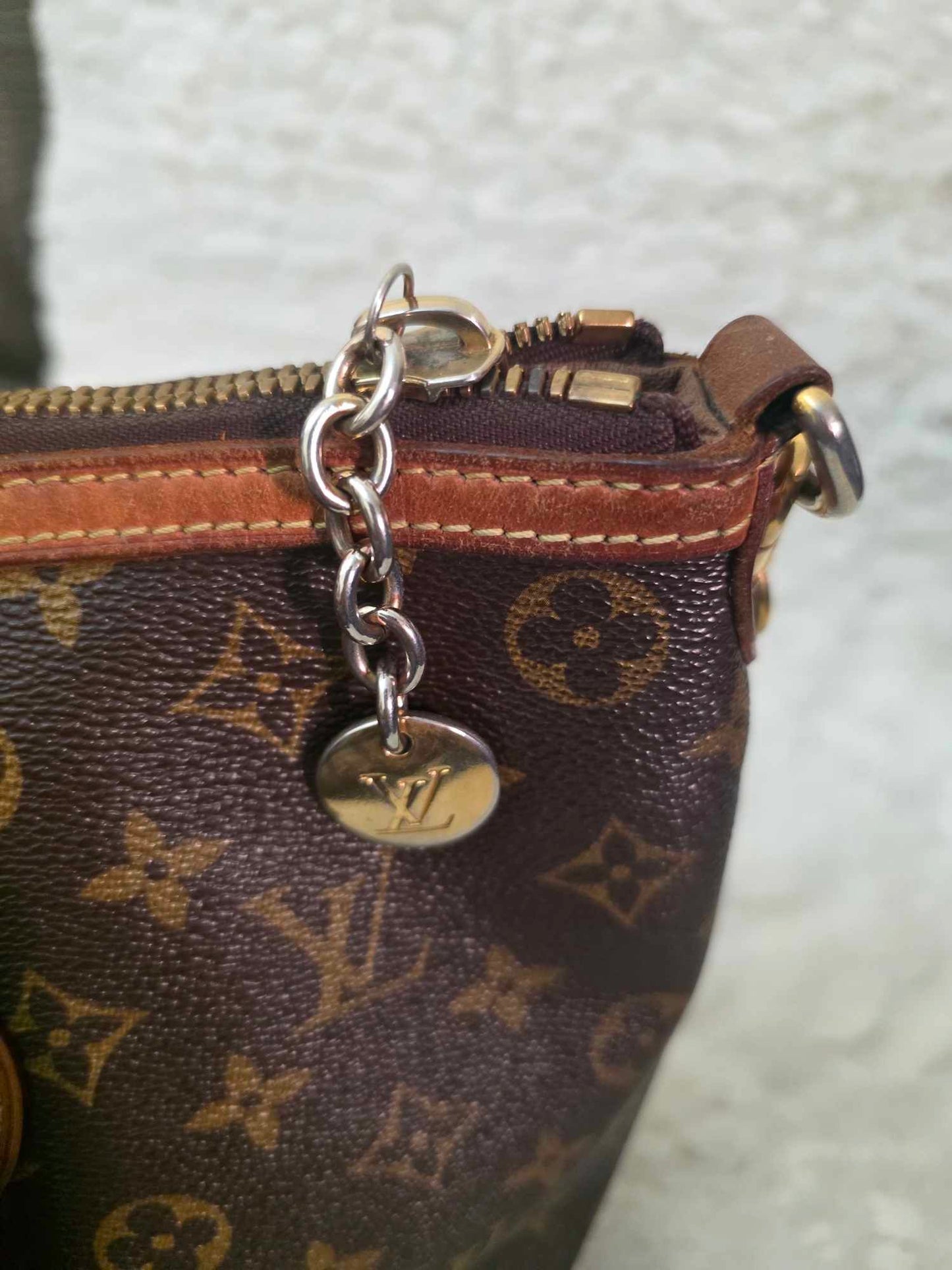 Preloved Louis Vuitton Monogram Palermo MM size SD4151