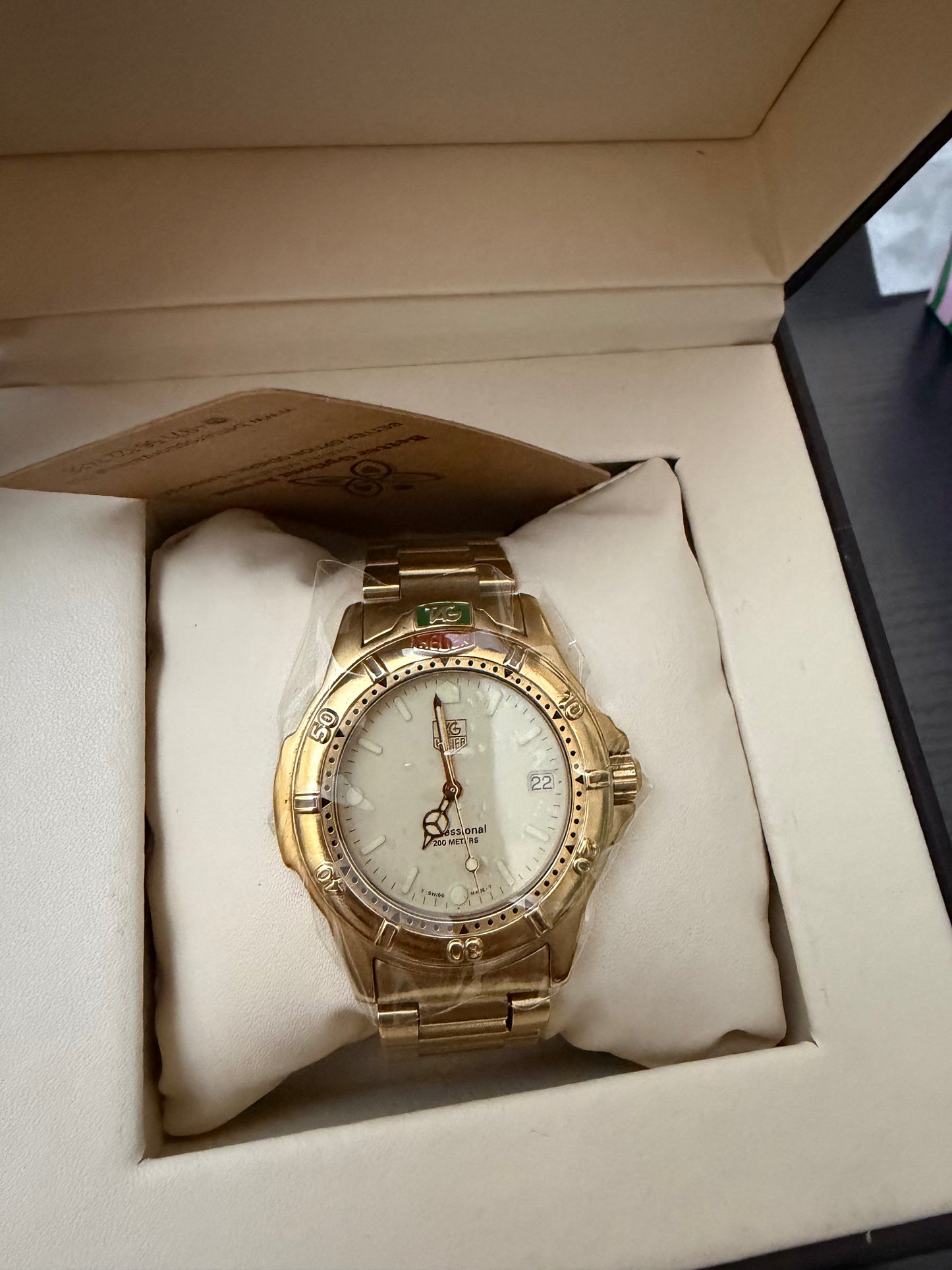 PRE OWNED TAG HEUER IVORY GOOD TONE 994706K