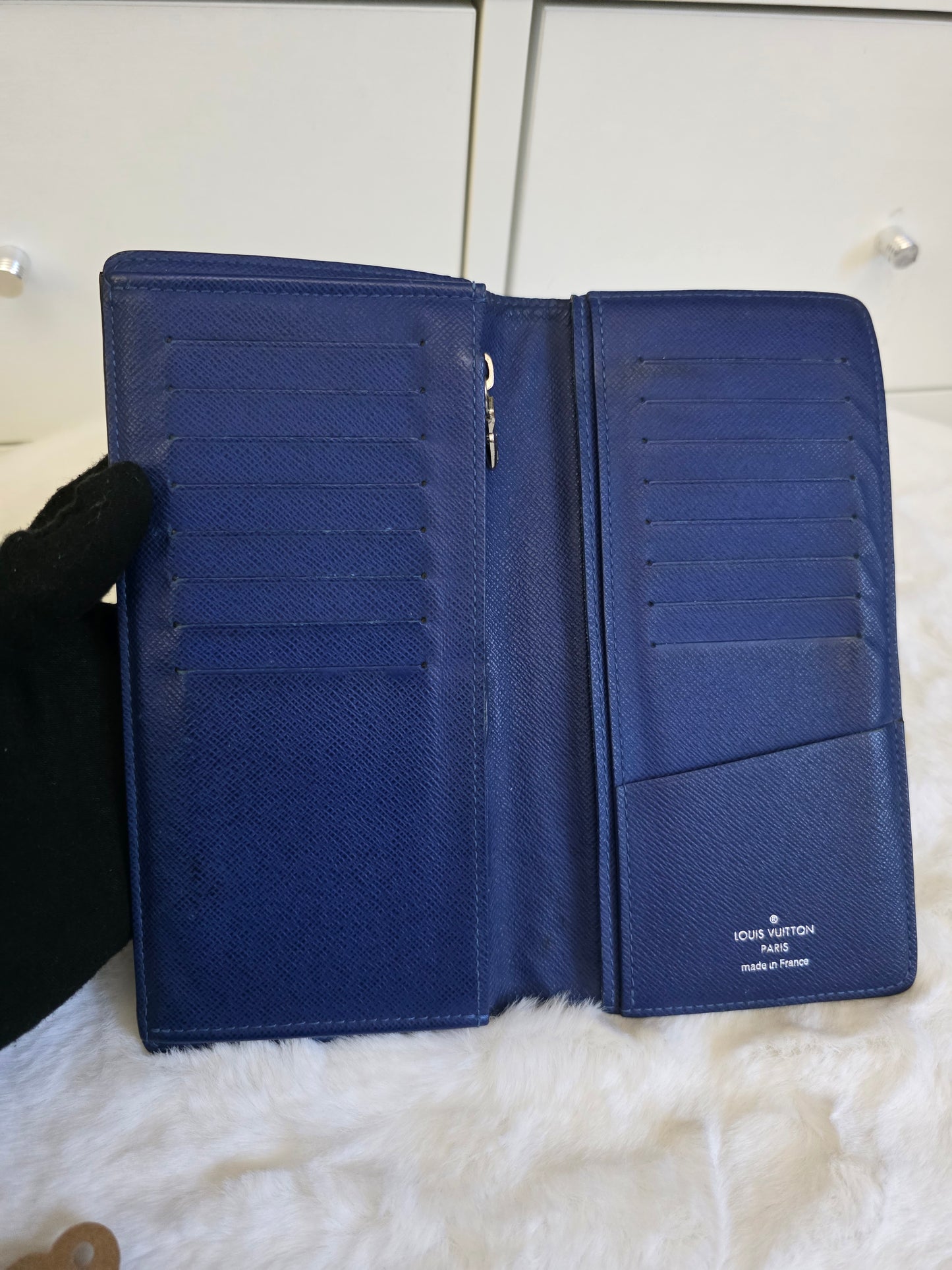 Preloved Louis Vuitton Bifold Brazza wallet blue