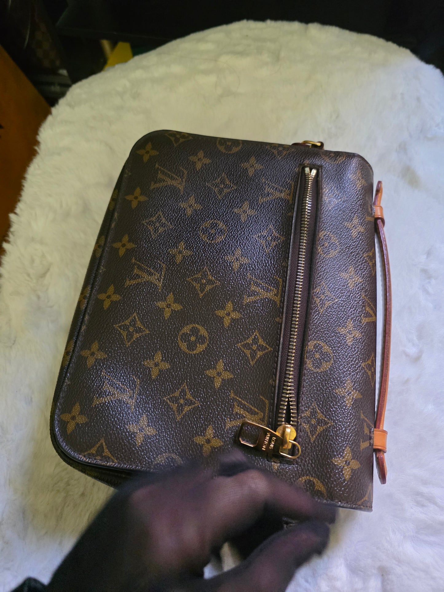 Preloved Louis Vuitton Metis Pochette Monogram DR1176