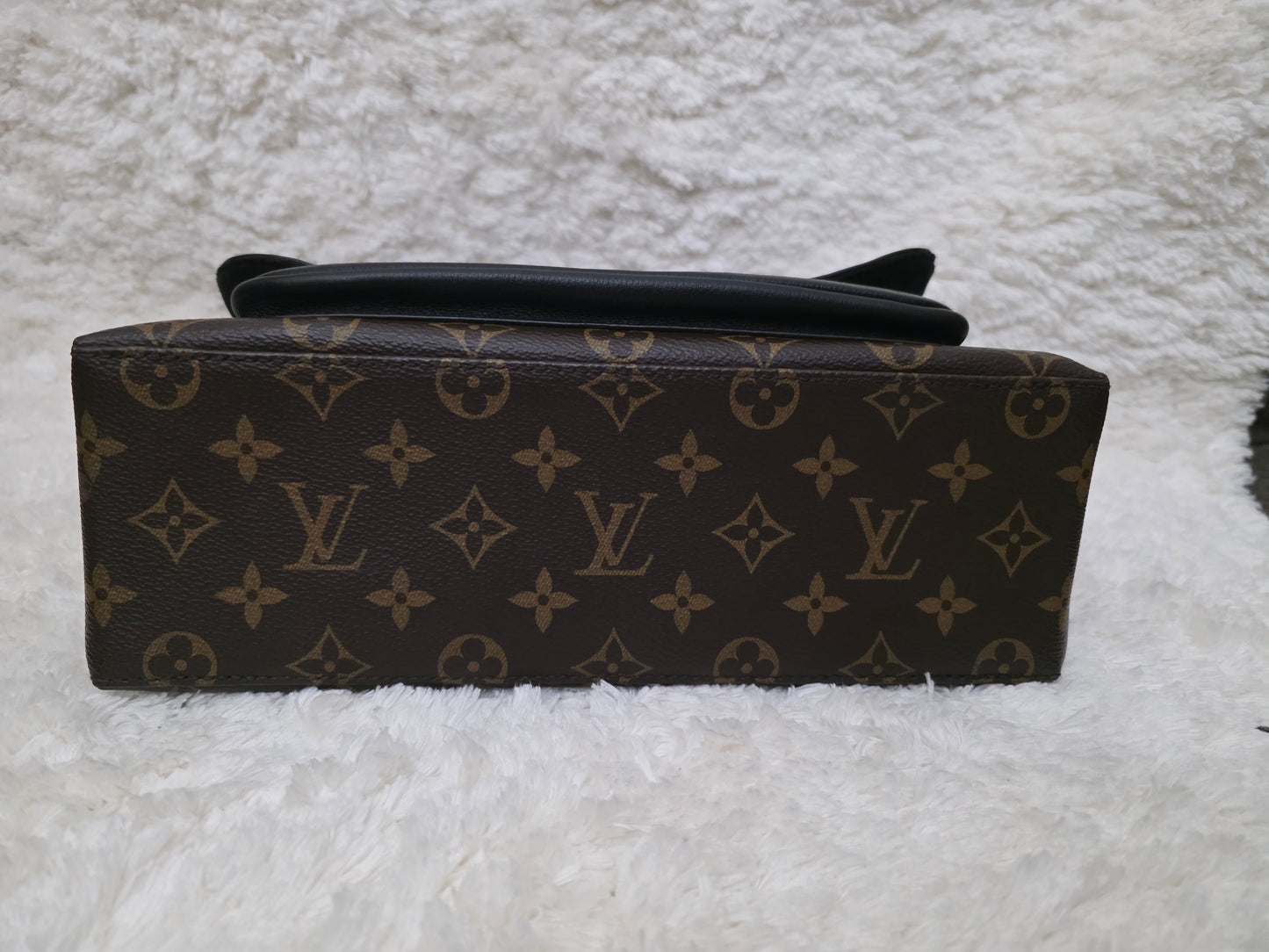 Preloved Louis Vuitton Monogram Marignan in black trim FL0178