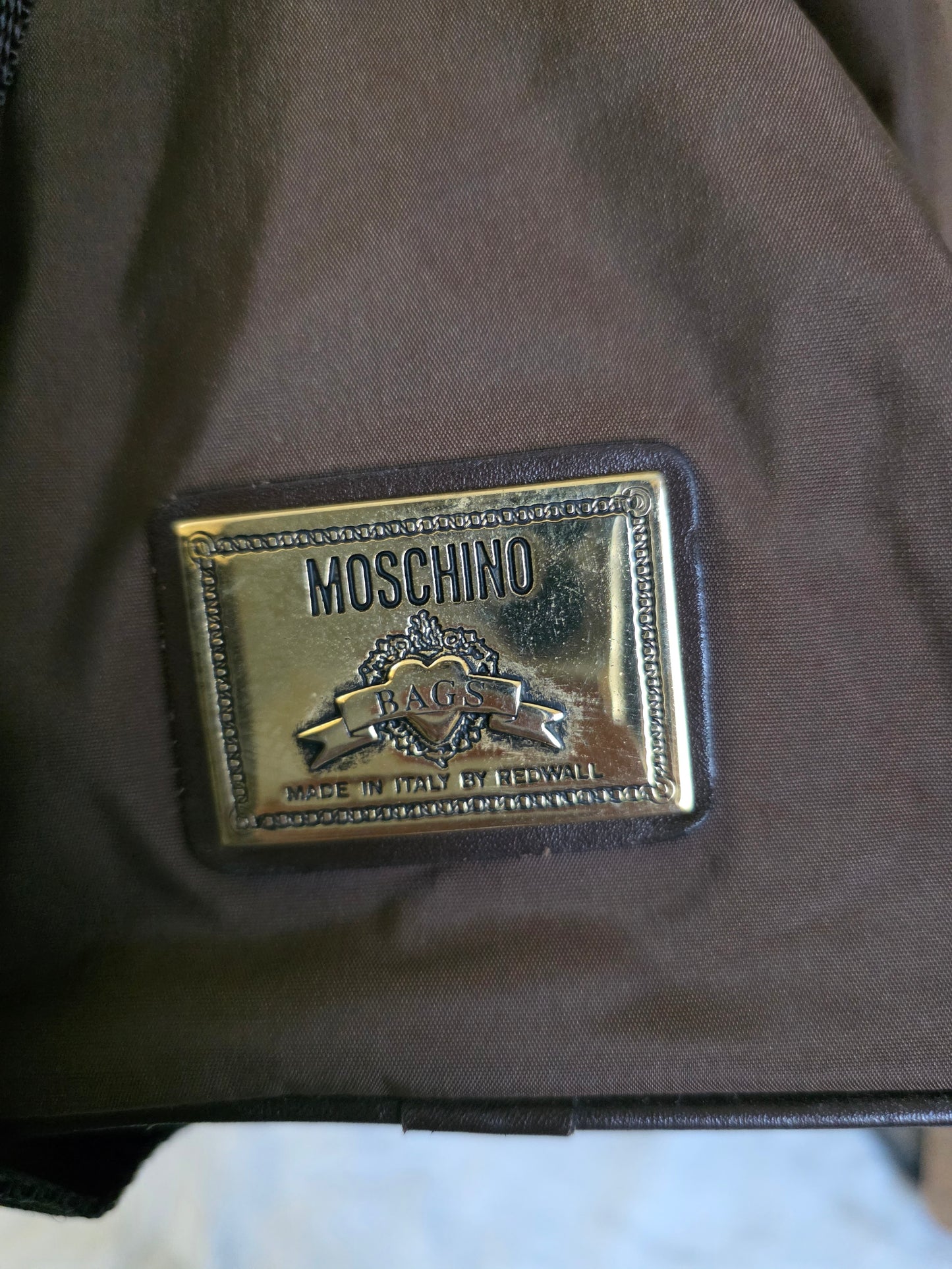 PRELOVED and in GOOD CONDITION MOSCHINO VINTAGE REDWALL BOSTON BAG




% 𝑨𝒖𝒕𝒉𝒆𝒏𝒕𝒊c Preloved 🩷