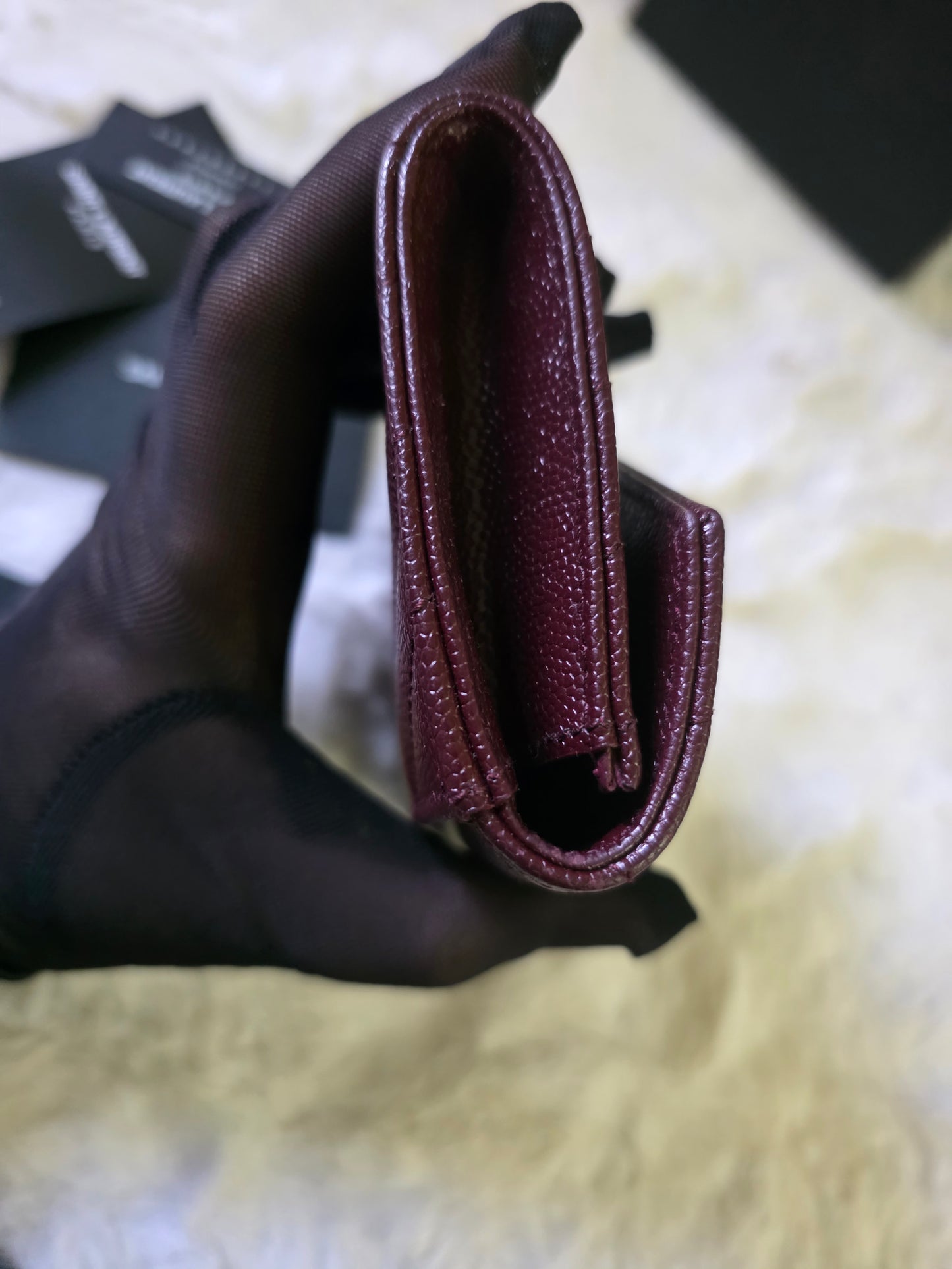 preloved CASSANDRE wallet in GRAIN DE POUDRE leather
ROUGE CABERNET