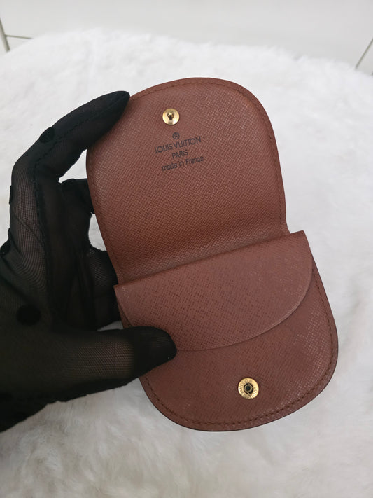 Preloved Louis Vuitto. Monnaie Guze Coin Case Brown