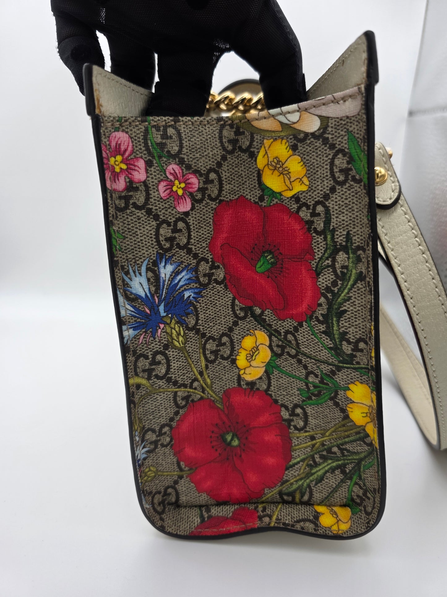 Gucci Multicolor GG Supreme Canvas and Leather Trim Flora Padlock Small Shoulder Bag