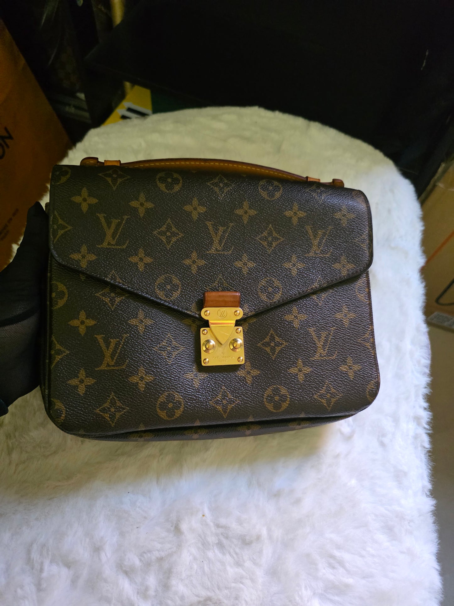 Preloved Louis Vuitton Metis Pochette Monogram DR1176